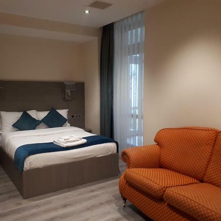 เดอะ ไลออน แอนด์ คีย์ โฮเทล Hotel ลอนดอน ภายนอก รูปภาพ